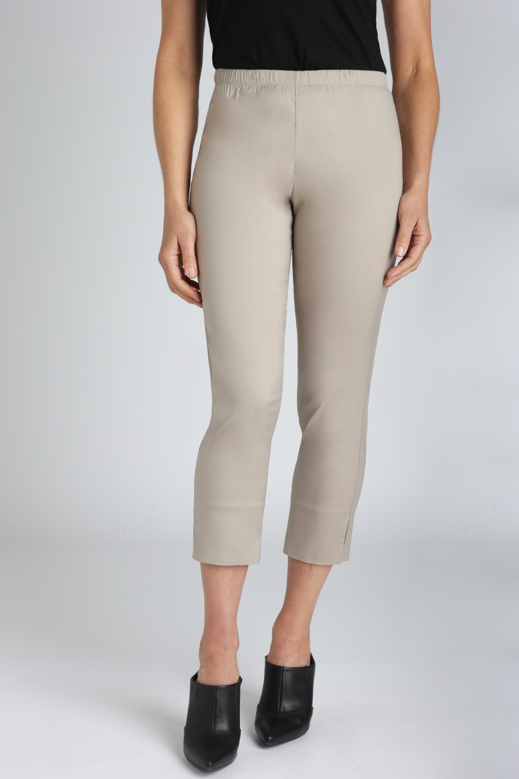 Whisper Crop Capri