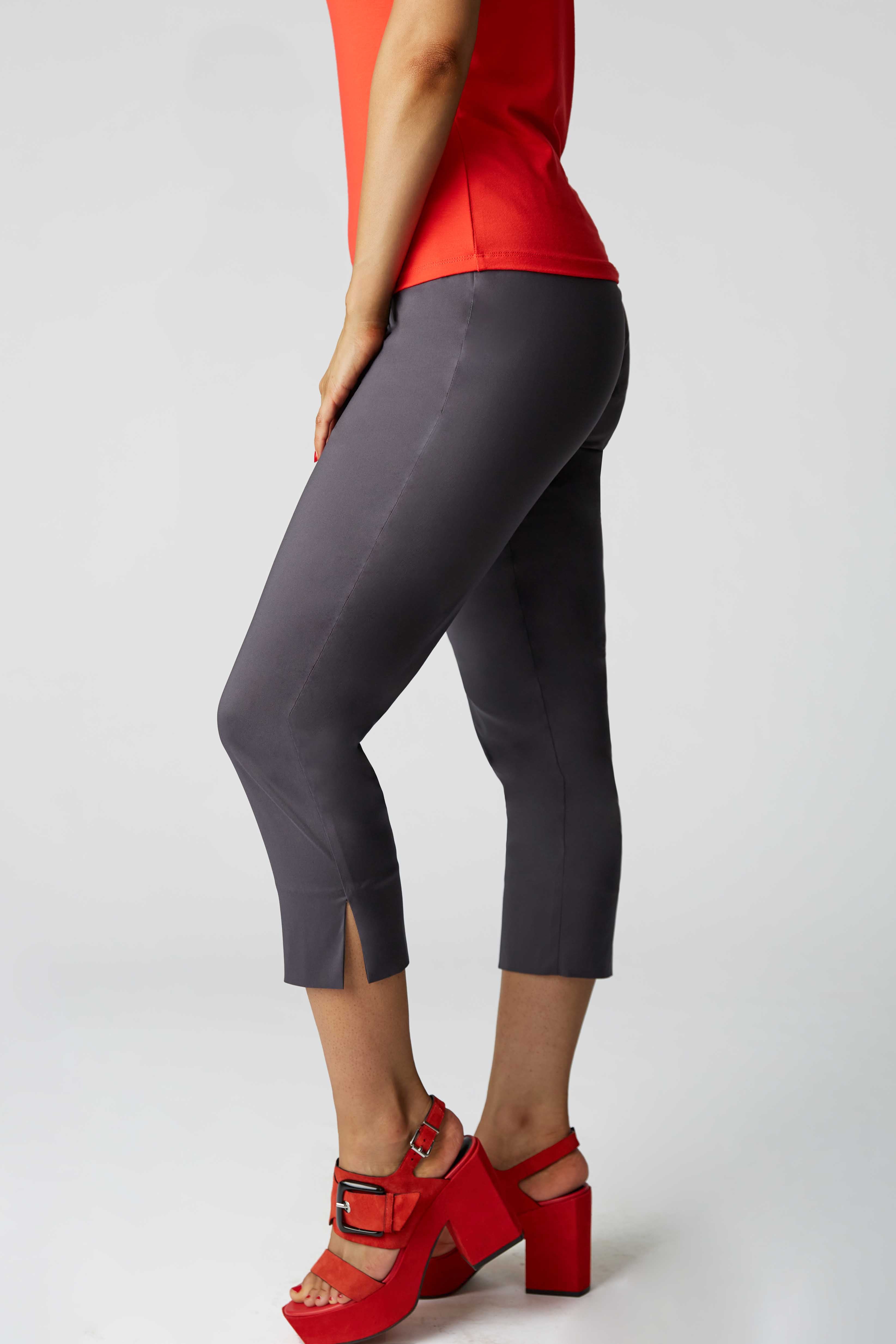 Whisper Crop Capri