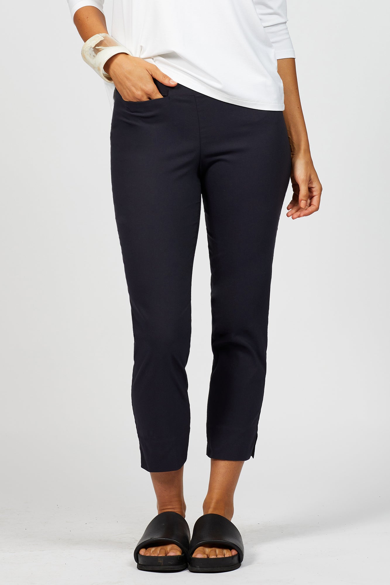 Wisp Crop Capri