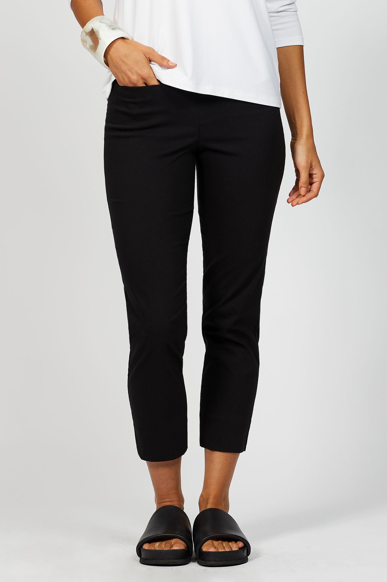 Wisp Crop Capri