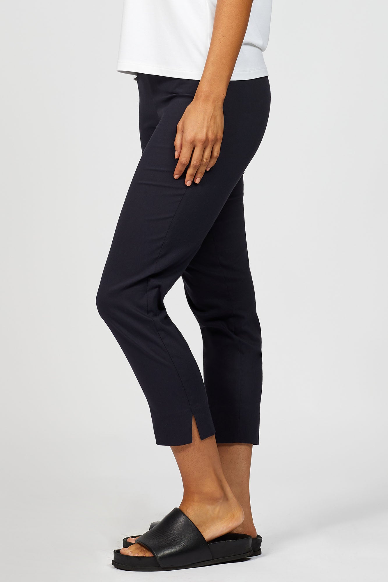 Wisp Crop Capri