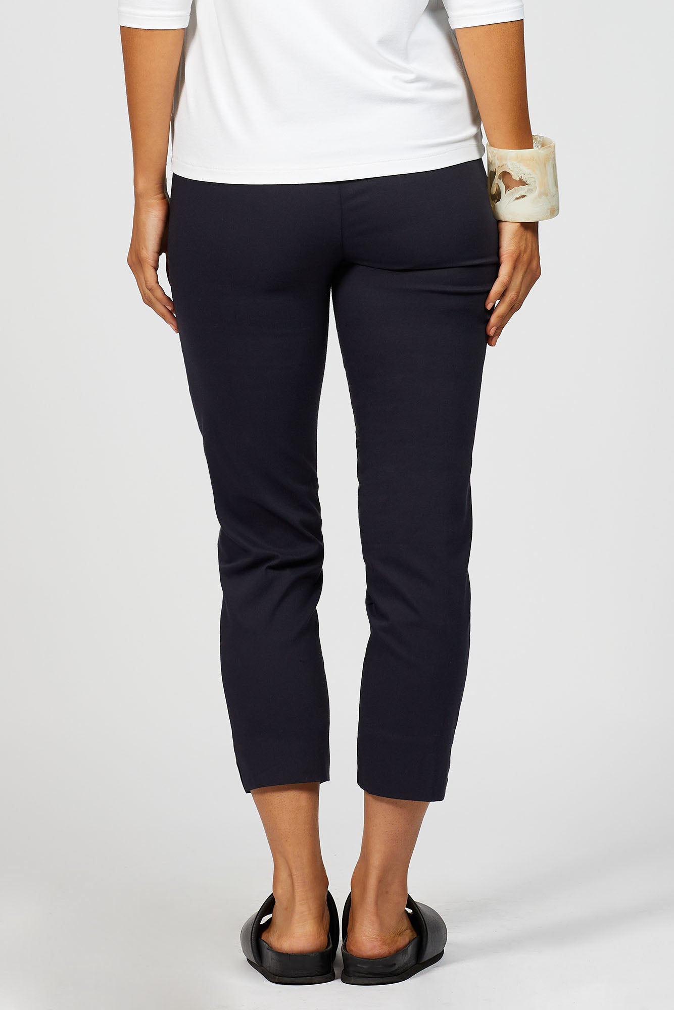 Wisp Crop Capri