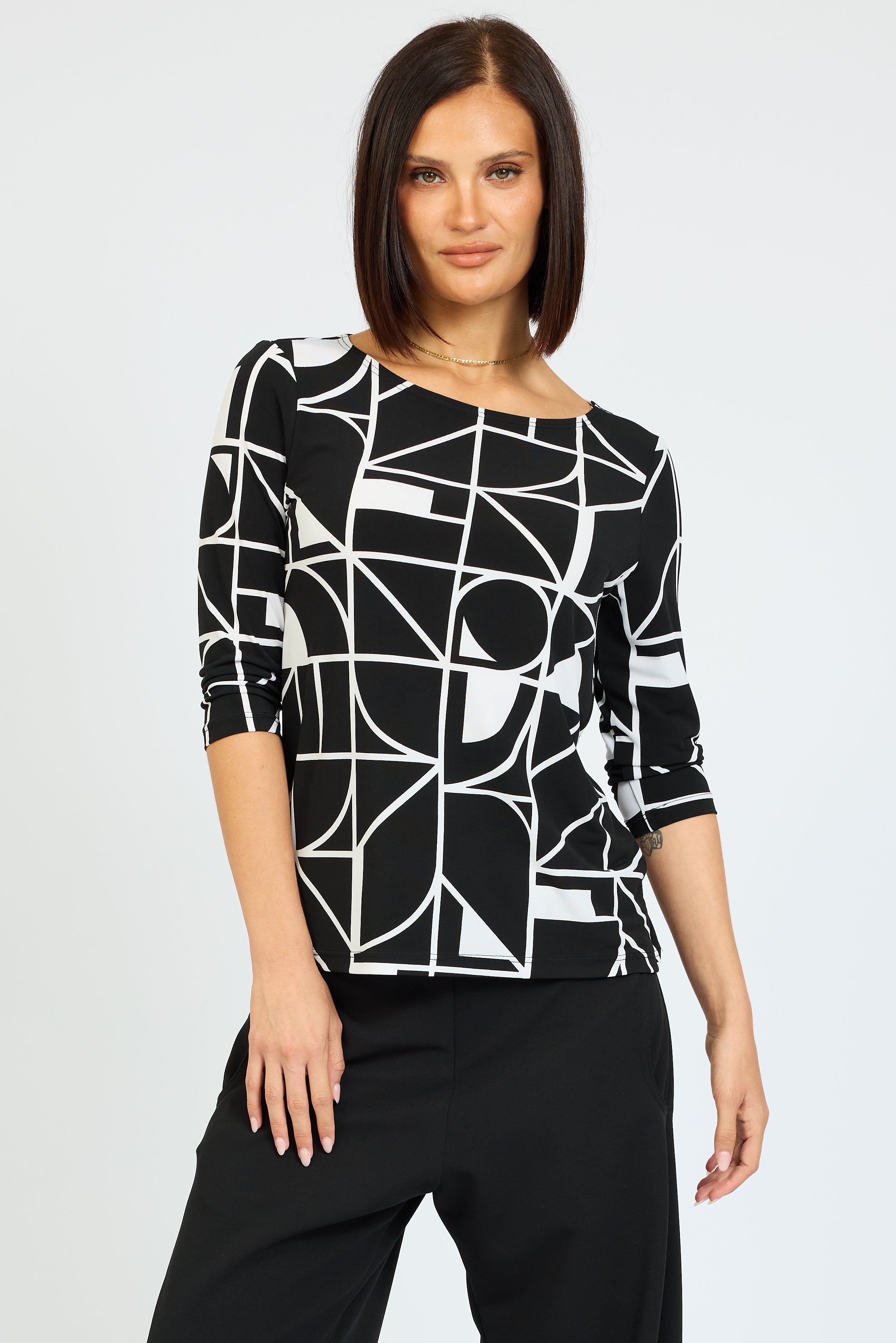 Etch 3/4 Boat Neck Top