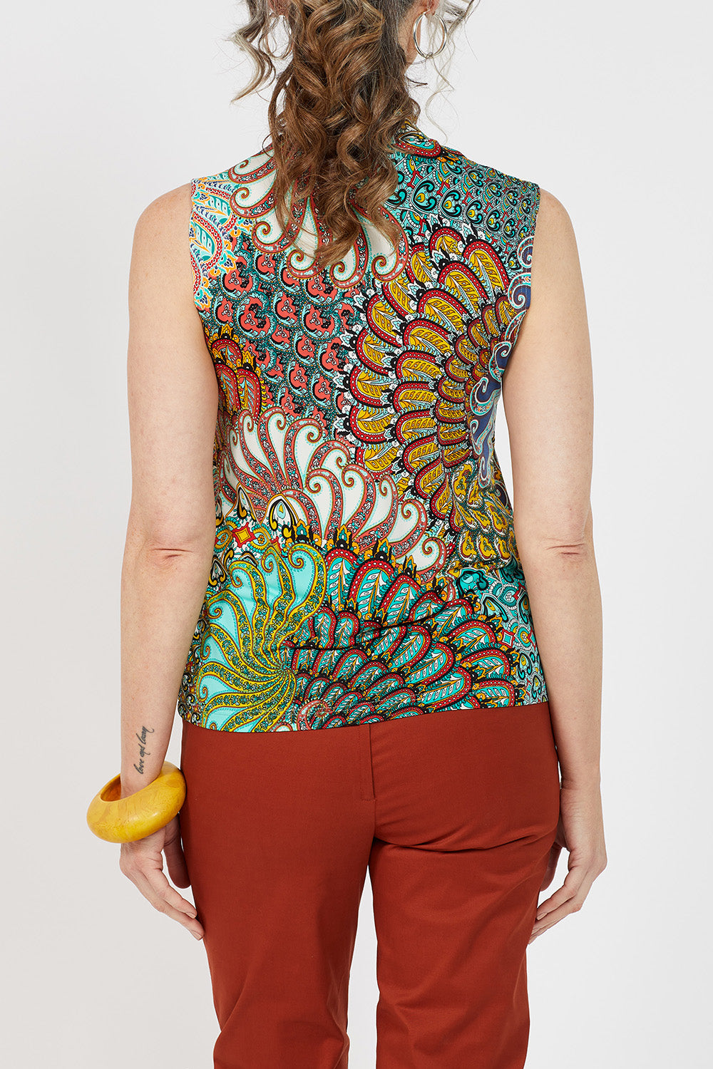 Summer Tank Top - Women's Tank Top: Andiamo Charm Tank - Colorful printed tank top for warm weather