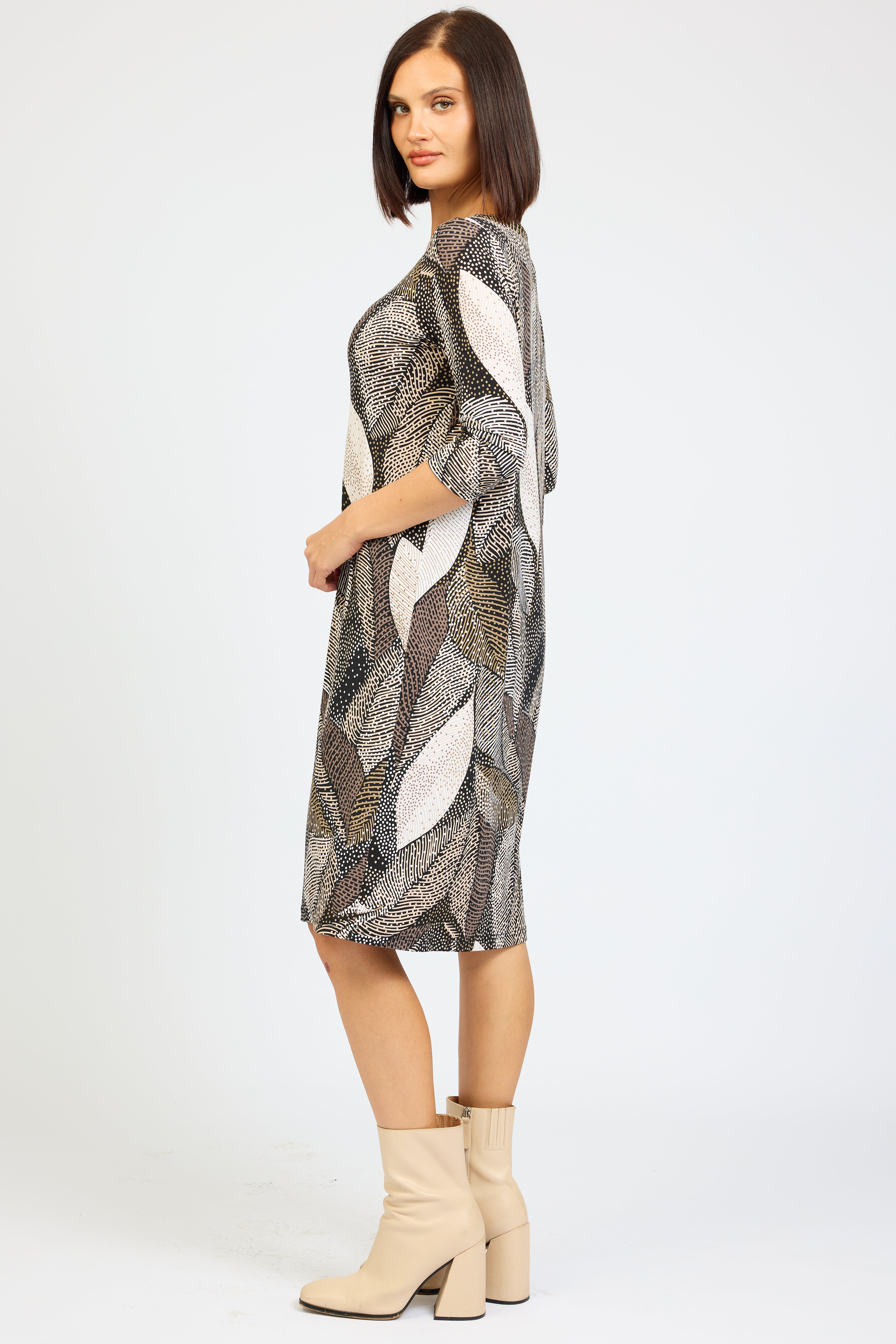 Stiple 3/4 Boat Neck Dress
