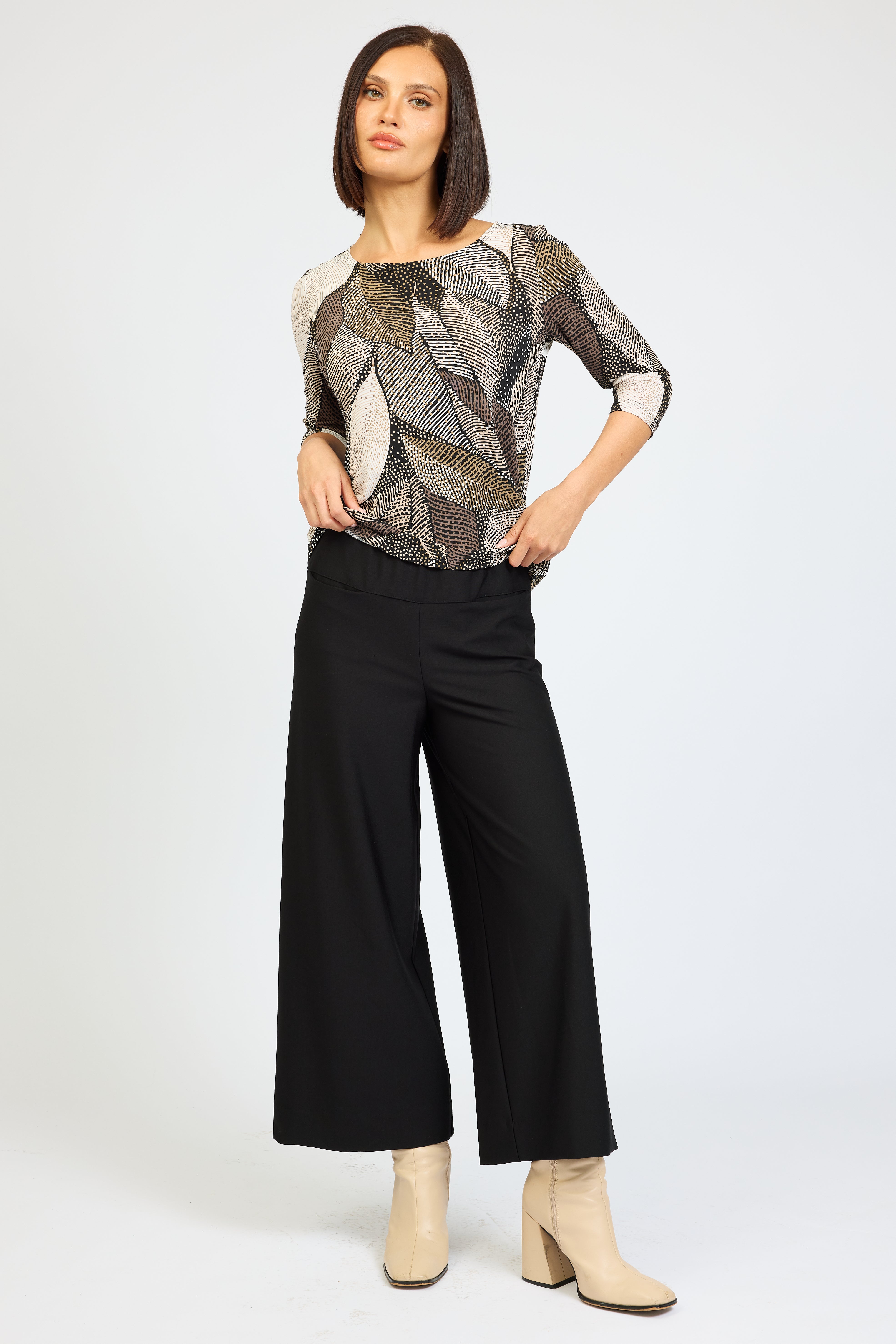 Stiple 3/4 Boat Neck Top